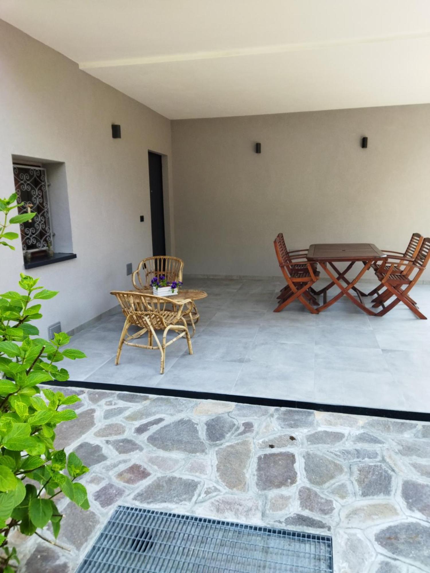 Rose Garden House Wi-Fi Daire Riva del Garda Dış mekan fotoğraf